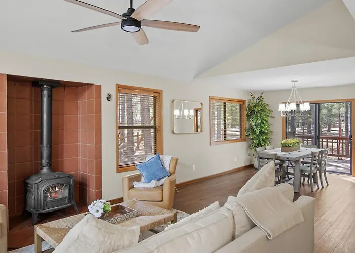 Willa Spacious Retreat With Ping Pong And Playset Flagstaff