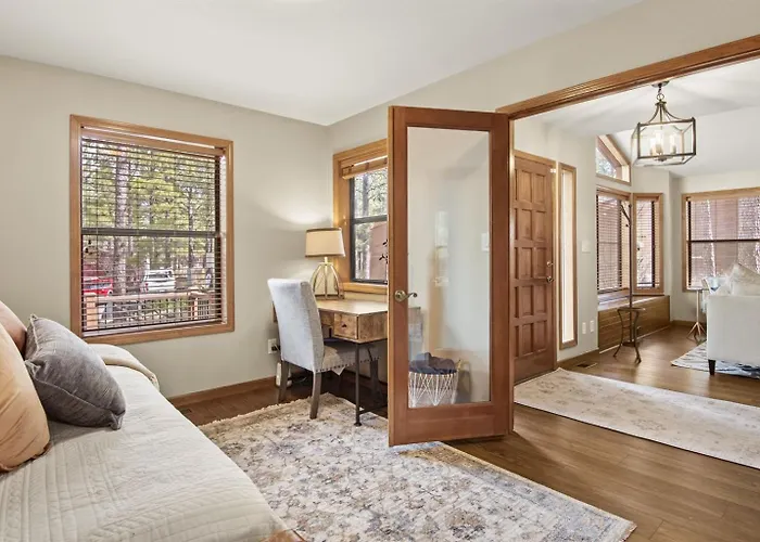 Spacious Retreat With Ping Pong And Playset * Flagstaff